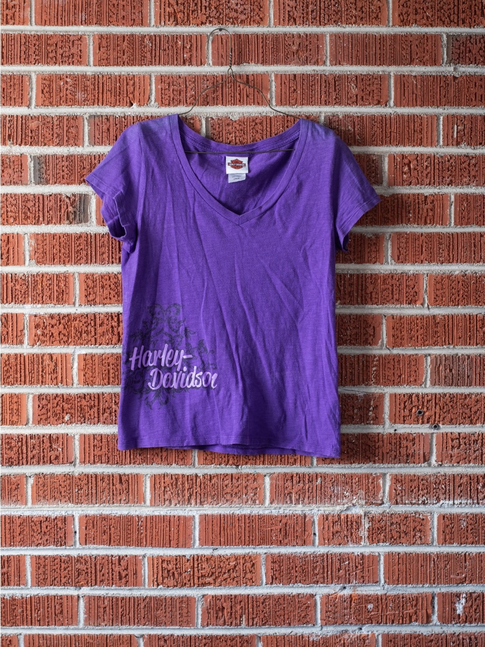 Harley Davidson Womens Shirt L Purple V Neck Graphic Tee Slub Knit Biker Vintage